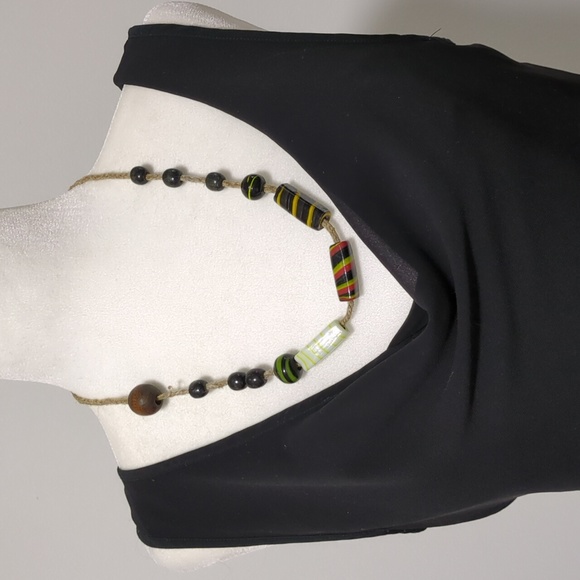 Vintage Italian Mid-Length Necklace - Picture 2 of 11